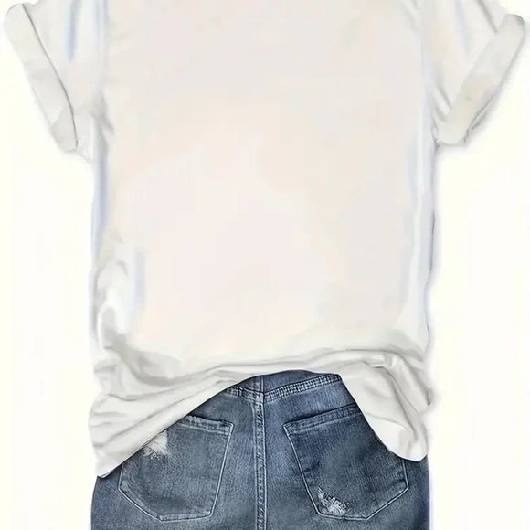 Be Kind White Graphic Tee NEW - Picture 2 of 4